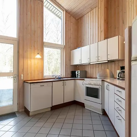 Rubinsoen Skovhus Vakantiehuis *