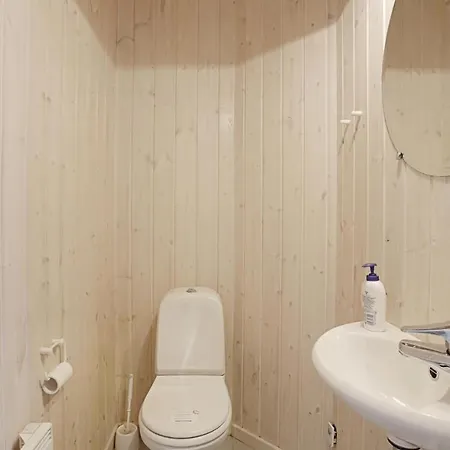 Rubinsoen Skovhus Vakantiehuis *